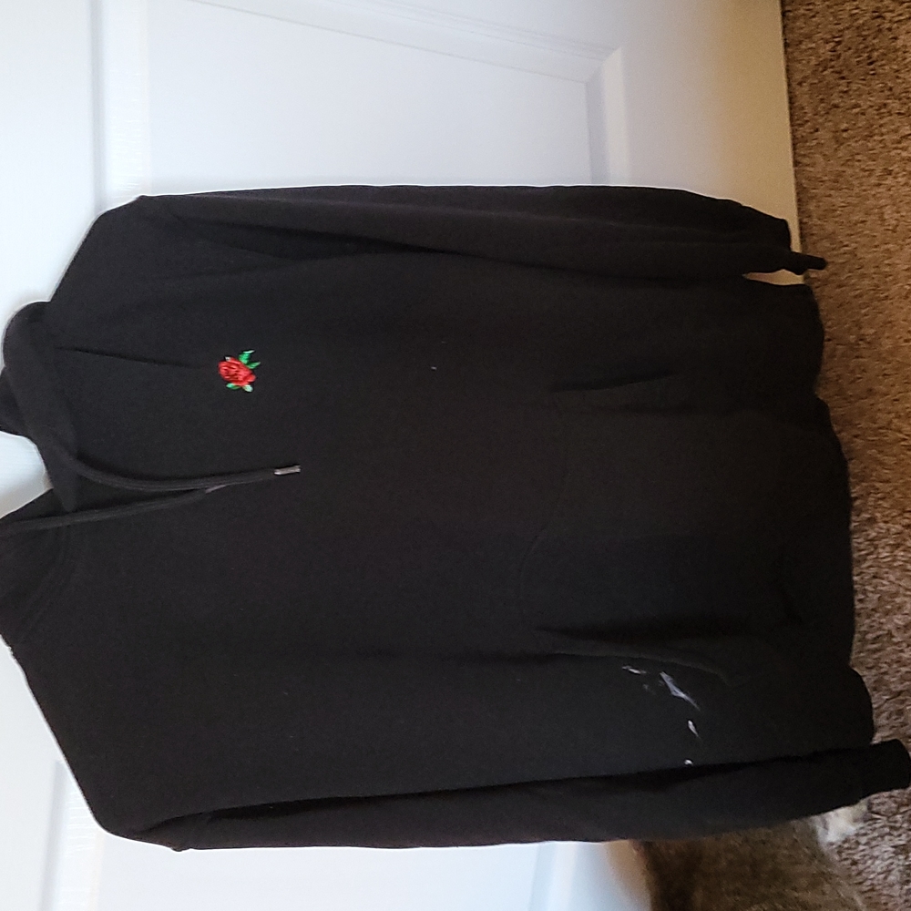 a black hoddie